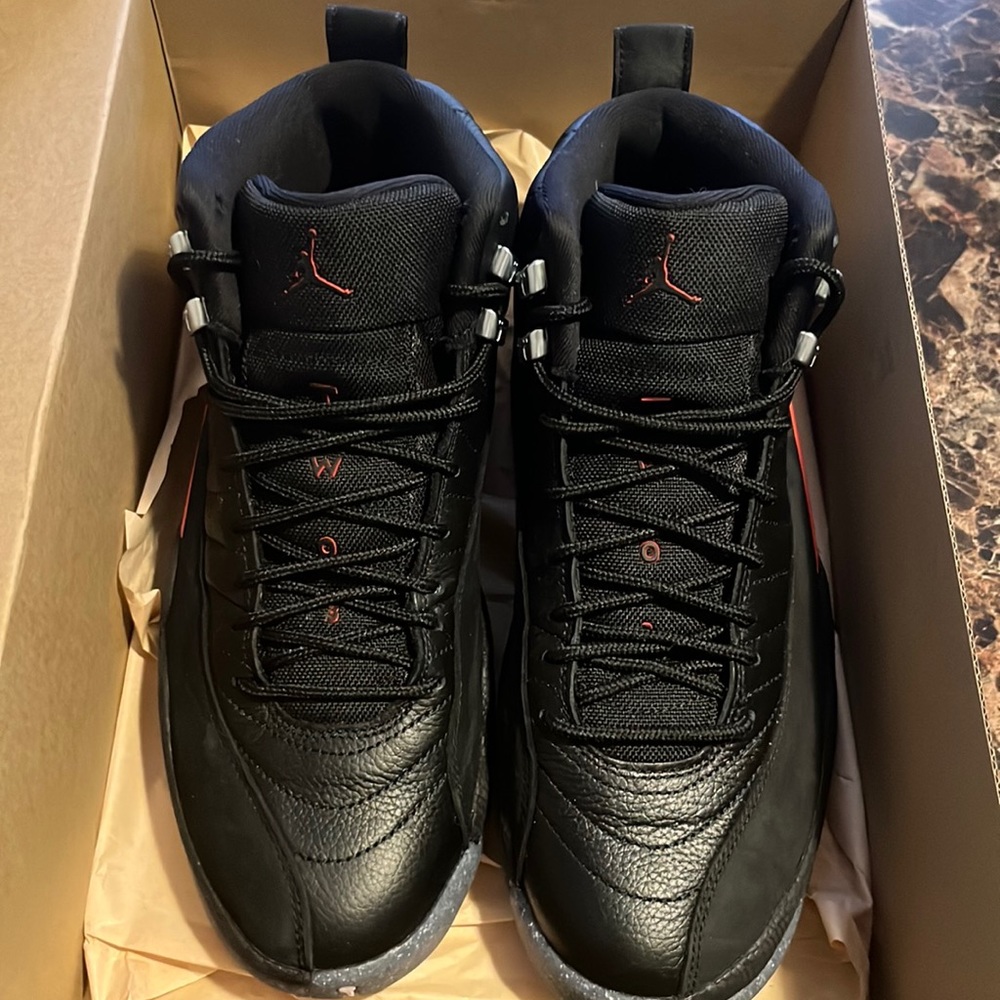 AIR JORDAN 12 RETRO